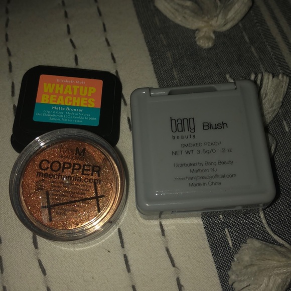 Makeup bundle - Picture 3 of 3